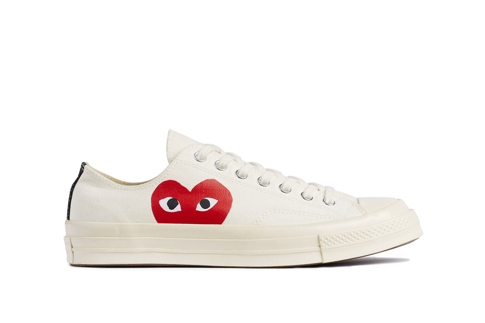 comme-des-garcons-play-converse-chuck-taylor-all-star-70-6-960x640